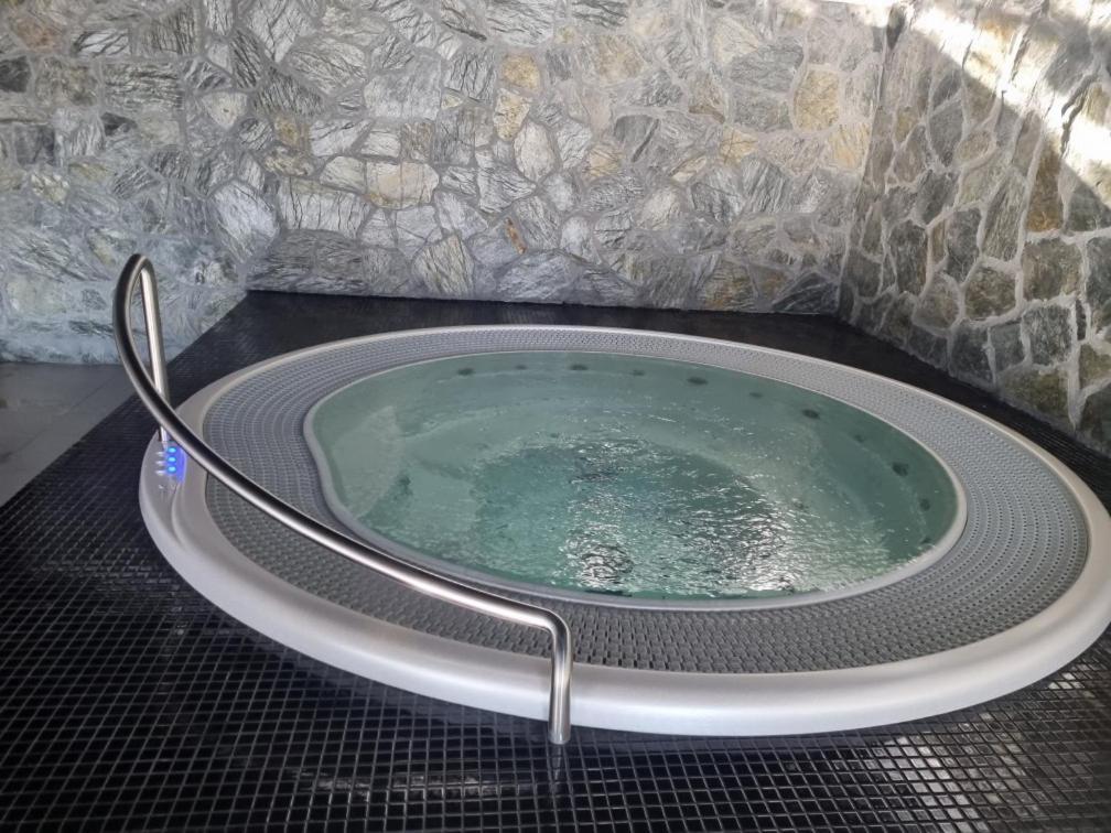 Apartament A2 Domitu Z Basenem, Sauna, Jacuzzi - 5D Apartments Szklarska Poreba Bagian luar foto